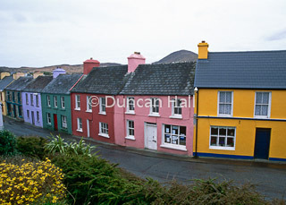 colorful_cottage_row_co_kerry.jpg