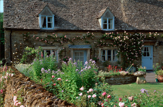 farmhouse cottage.jpg